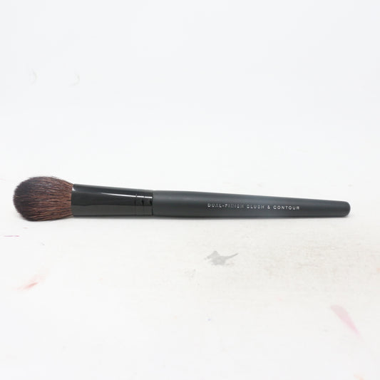 Dual-Finish Blush & Contour Brush