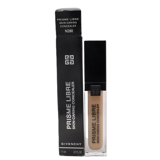 Prisme Libre Skin-Caring Concealer