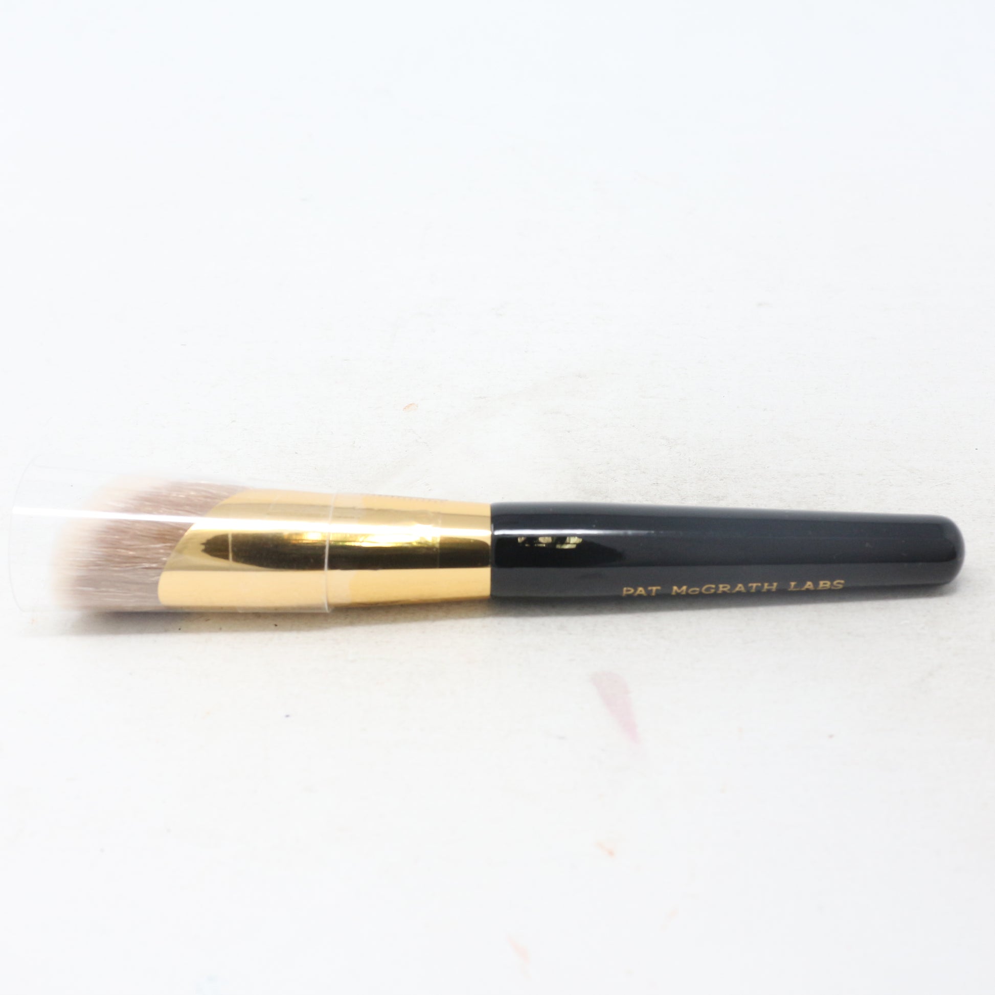 Skin Fetish Sublime Perfection Concealer Brush Full Size